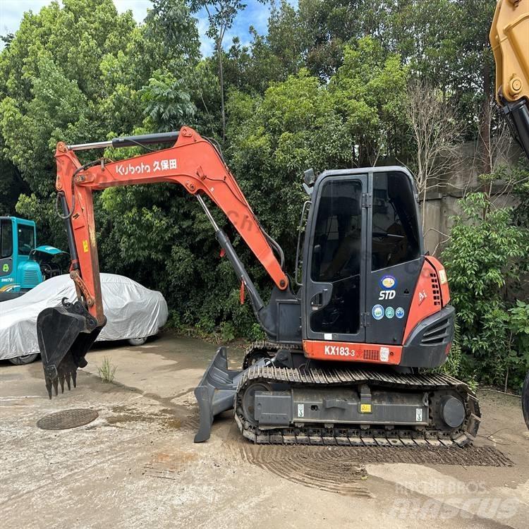 Kubota 183-3 Bageri guseničari