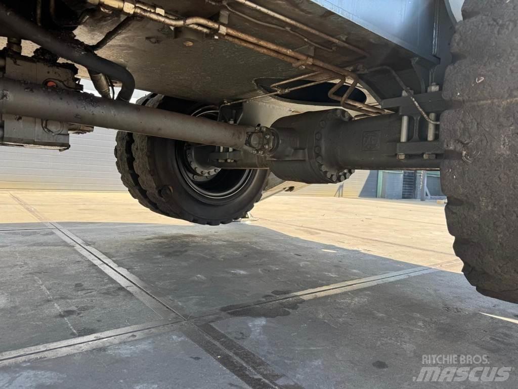 Liebherr LH 30 M Bageri za prenos primarnih/sekundarnih sirovina