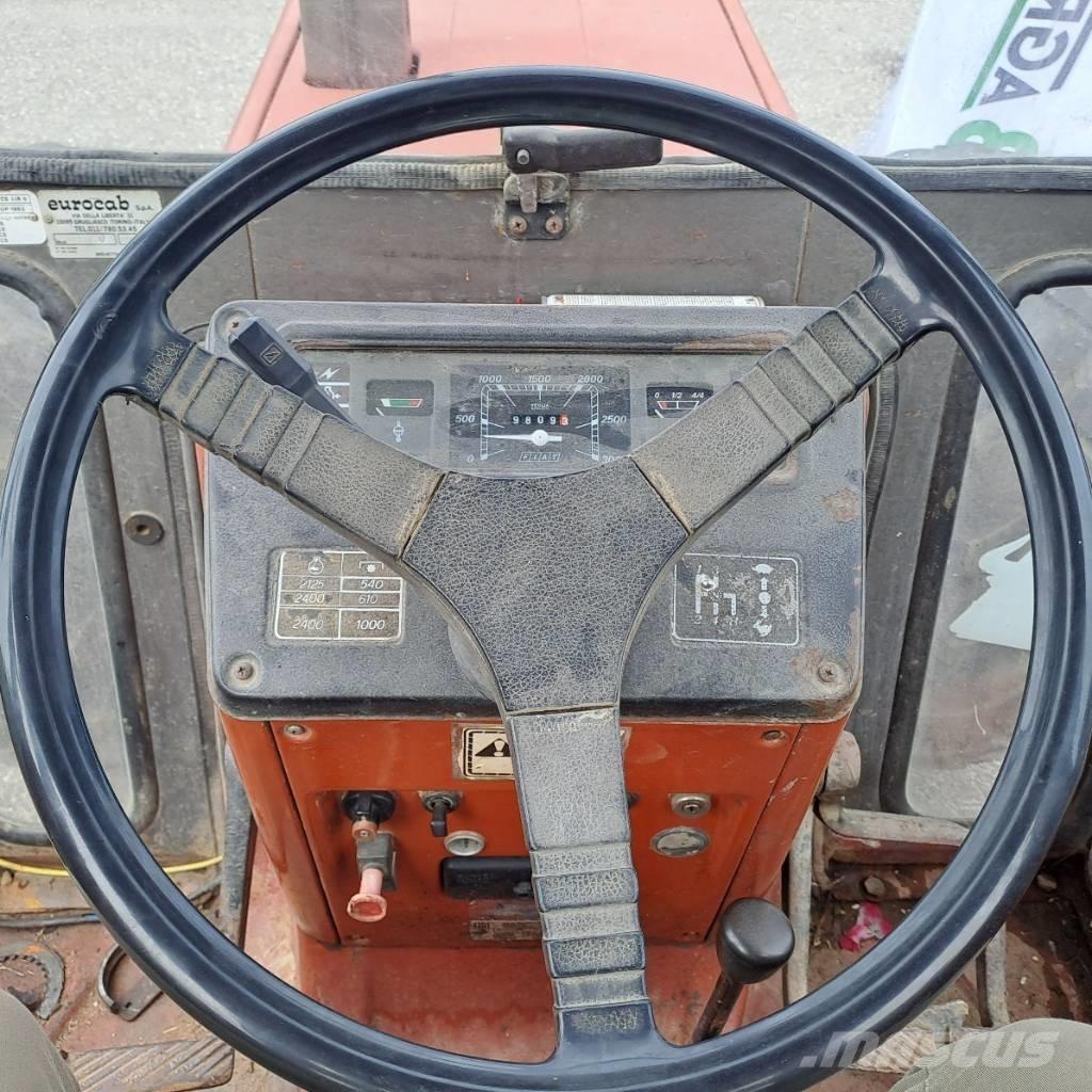 Fiat 880 DT Traktori