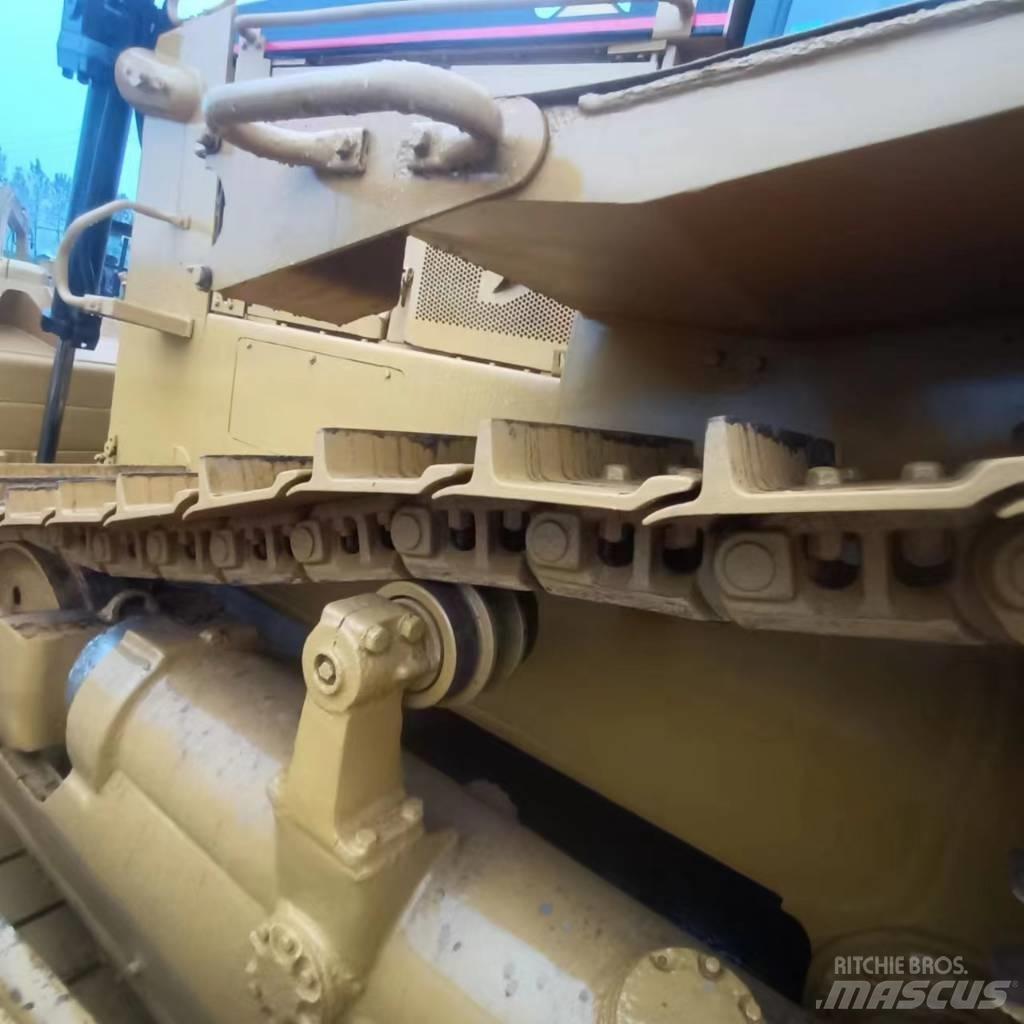CAT D 6 H Grejderi