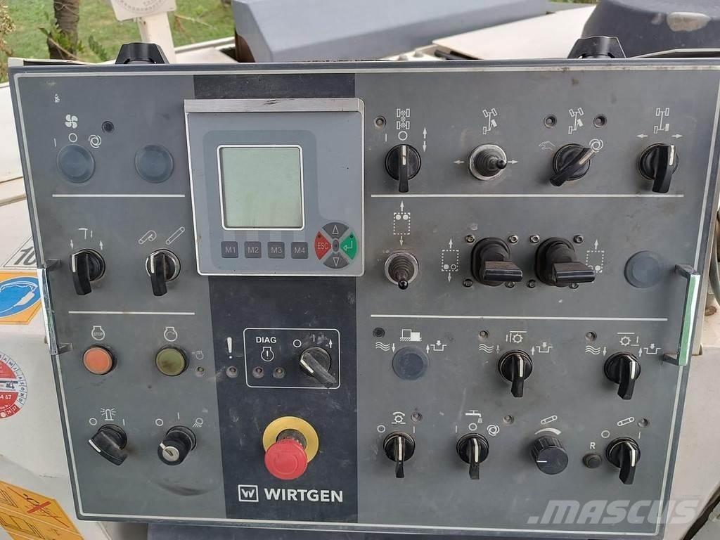 Wirtgen W100 F Mašine za betonsku galanteriju