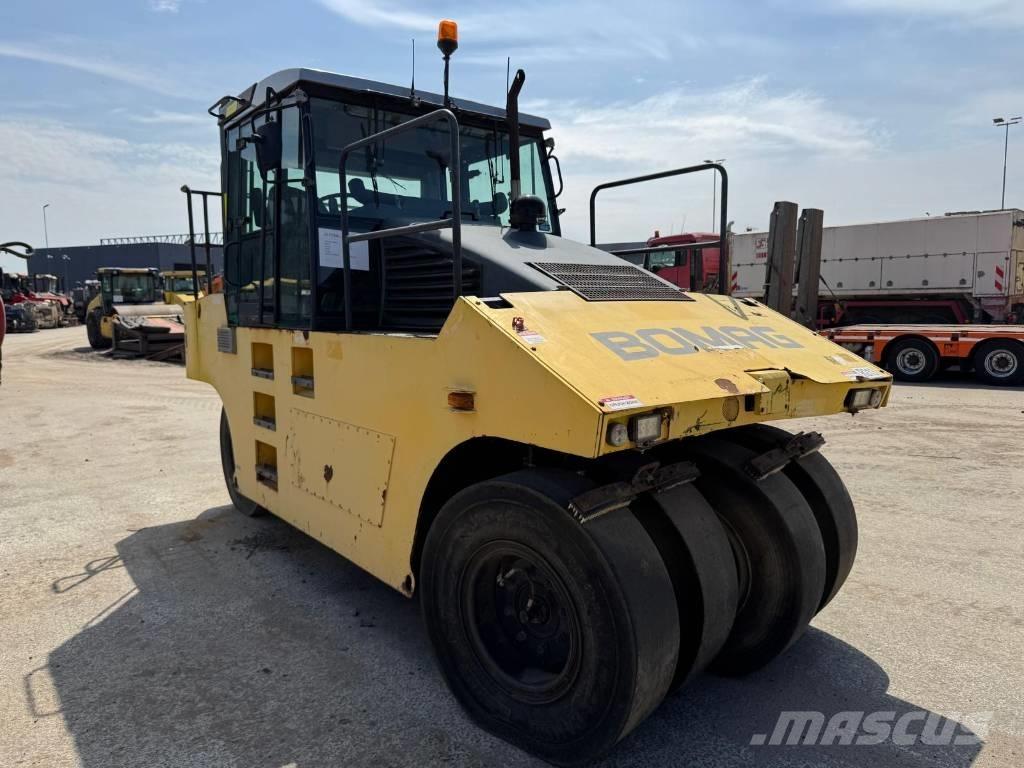Bomag BW 24 R Gumeni valjci na točkovima