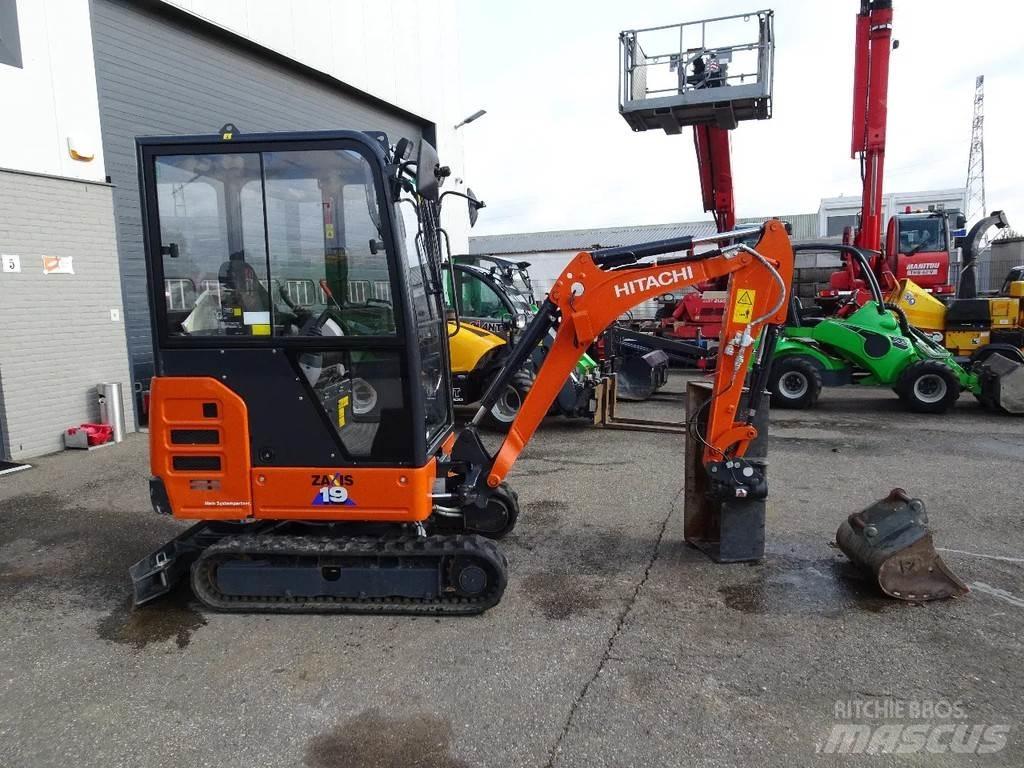 Hitachi ZX19-6CR Mini bageri < 7t