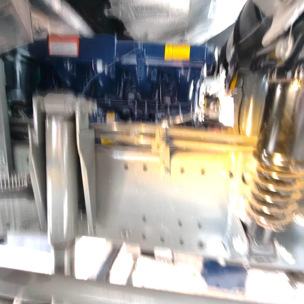 Howo 371 8x4 Kiperi kamioni