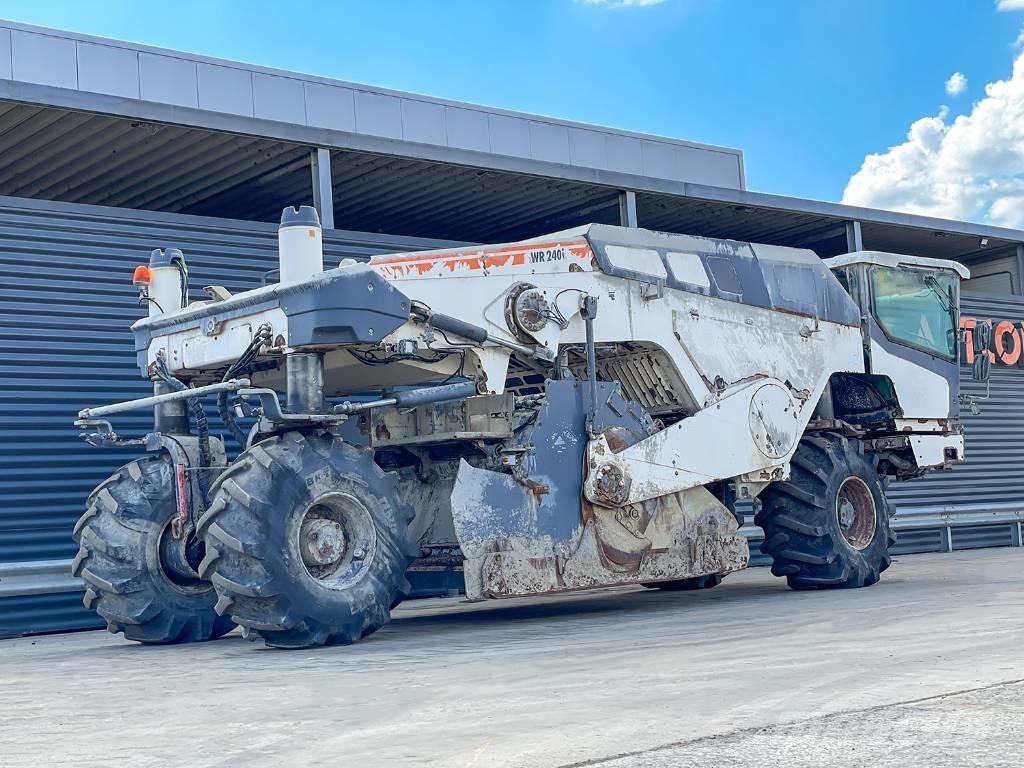 Wirtgen WR 240I Mašine za reciklažu asfalta