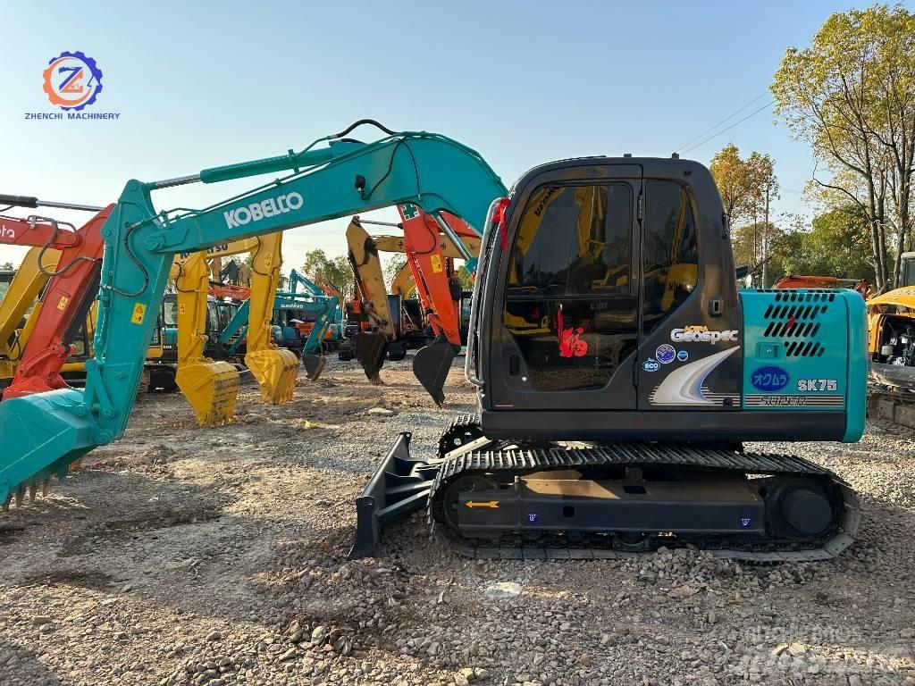 Kobelco SK 75 Midi bageri 7t – 12t
