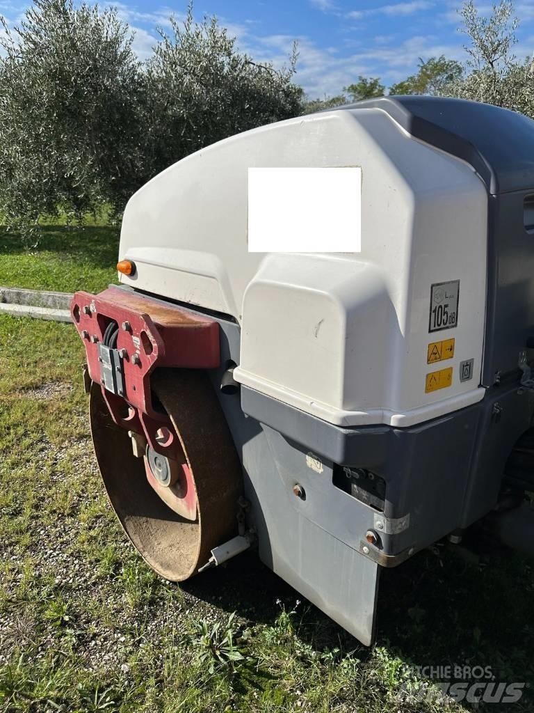 Dynapac CC 1300 Valjci sa duplim bubnjem