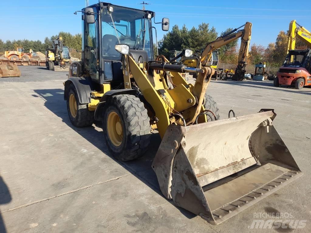 CAT 908 H 2 Utovarivači na točkove
