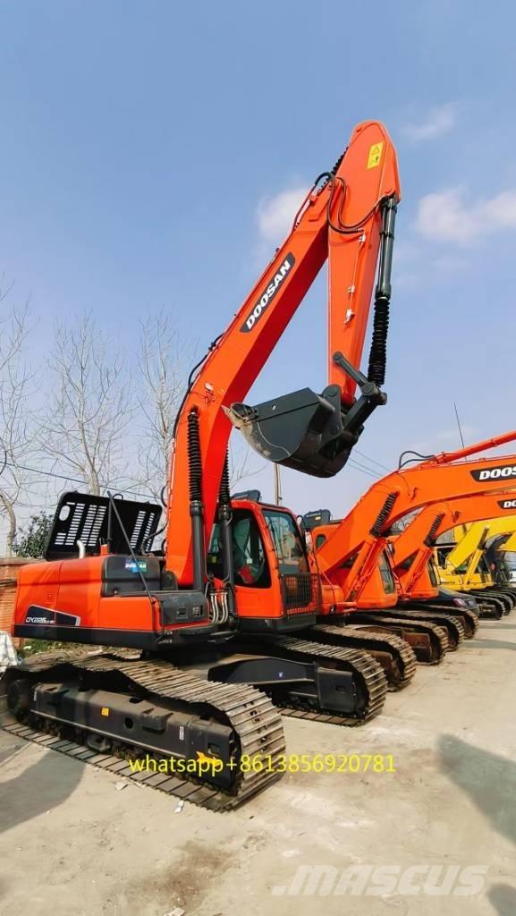 Doosan DX 225 Bageri guseničari