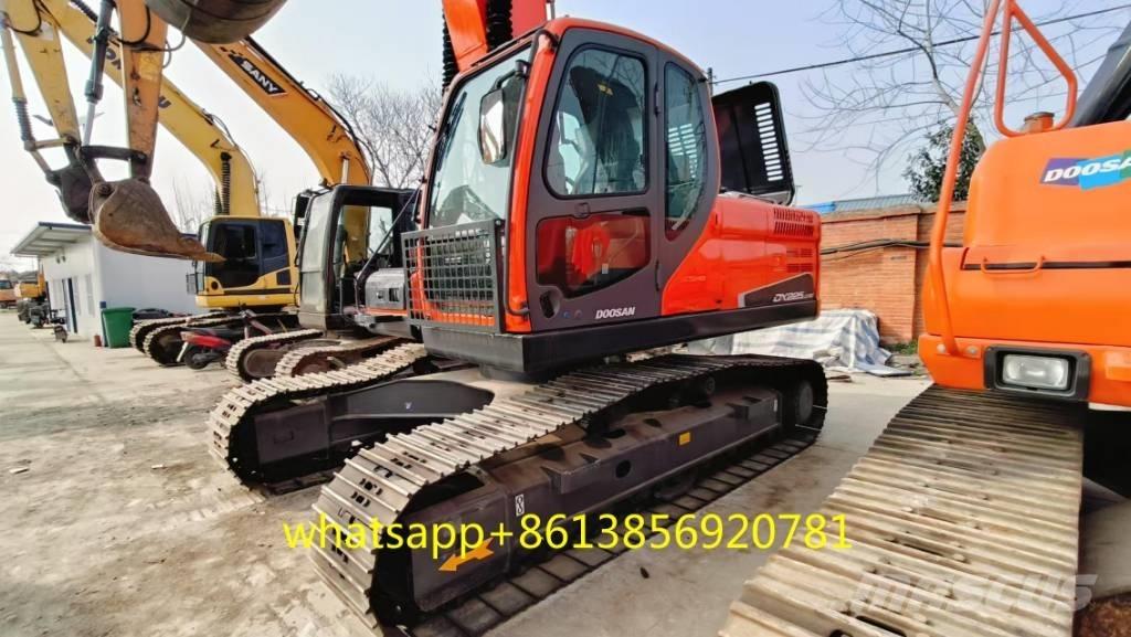 Doosan DX 225 Bageri guseničari