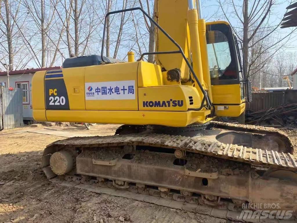 Komatsu pc220-8 Bageri guseničari