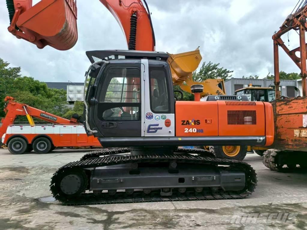 Hitachi ZX 240 HG Bageri guseničari