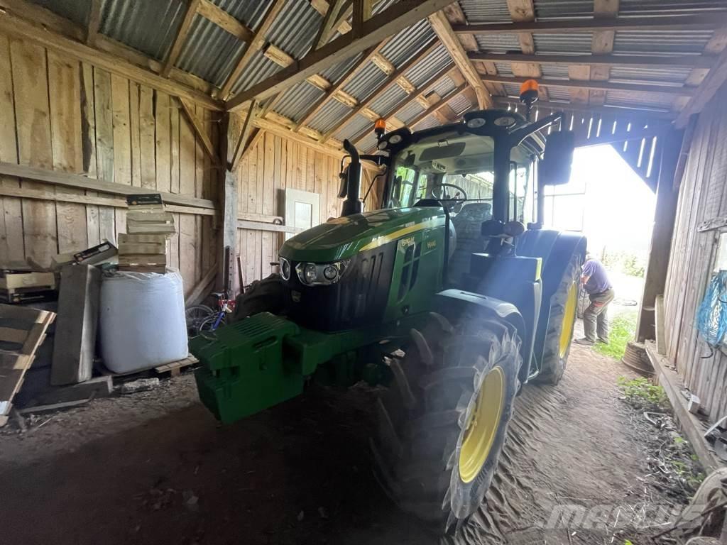 John Deere 6110M Traktori