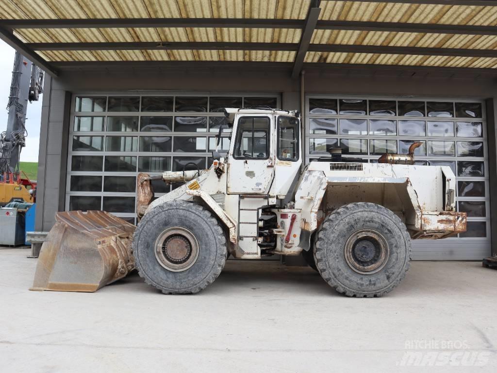 Liebherr L 551 Utovarivači na točkove
