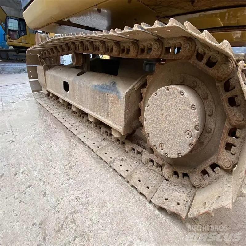 CAT 307 Bageri guseničari