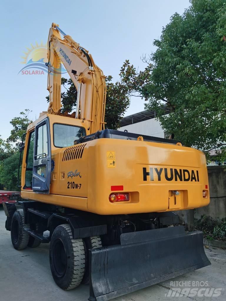Hyundai R210W-7 Bageri točkaši