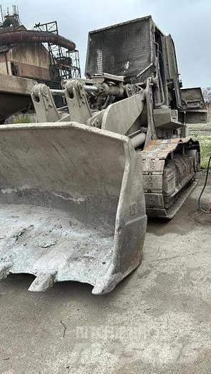 CAT 973D - Utovarivači na točkove