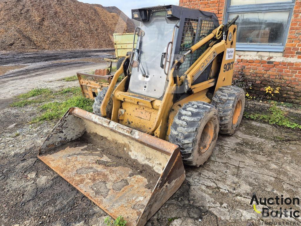 CASE 90 XT Skid steer mini utovarivači