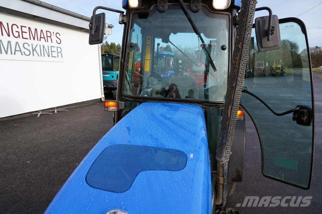 New Holland TN70NA Traktori
