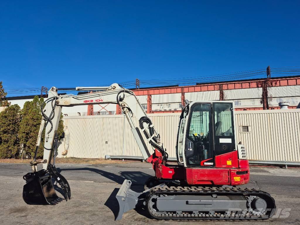 Takeuchi TB 280 FR Bageri guseničari
