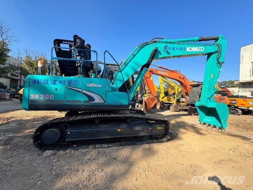 Kobelco SK 200 Bageri guseničari