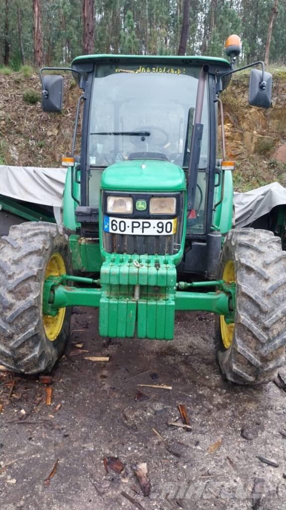 John Deere 5075 E Traktori