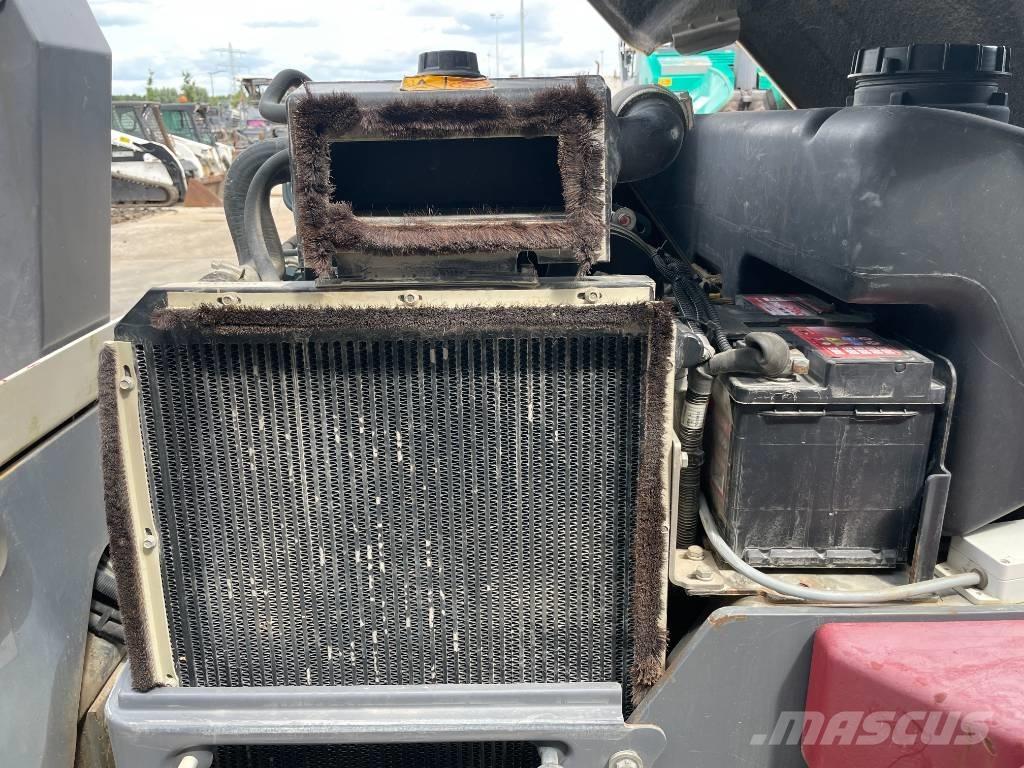 Dynapac CC1300 Valjci sa duplim bubnjem