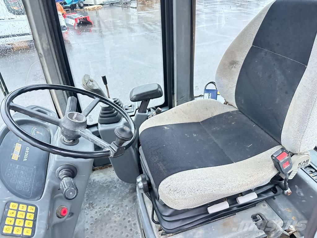 Volvo L30B Utovarivači na točkove