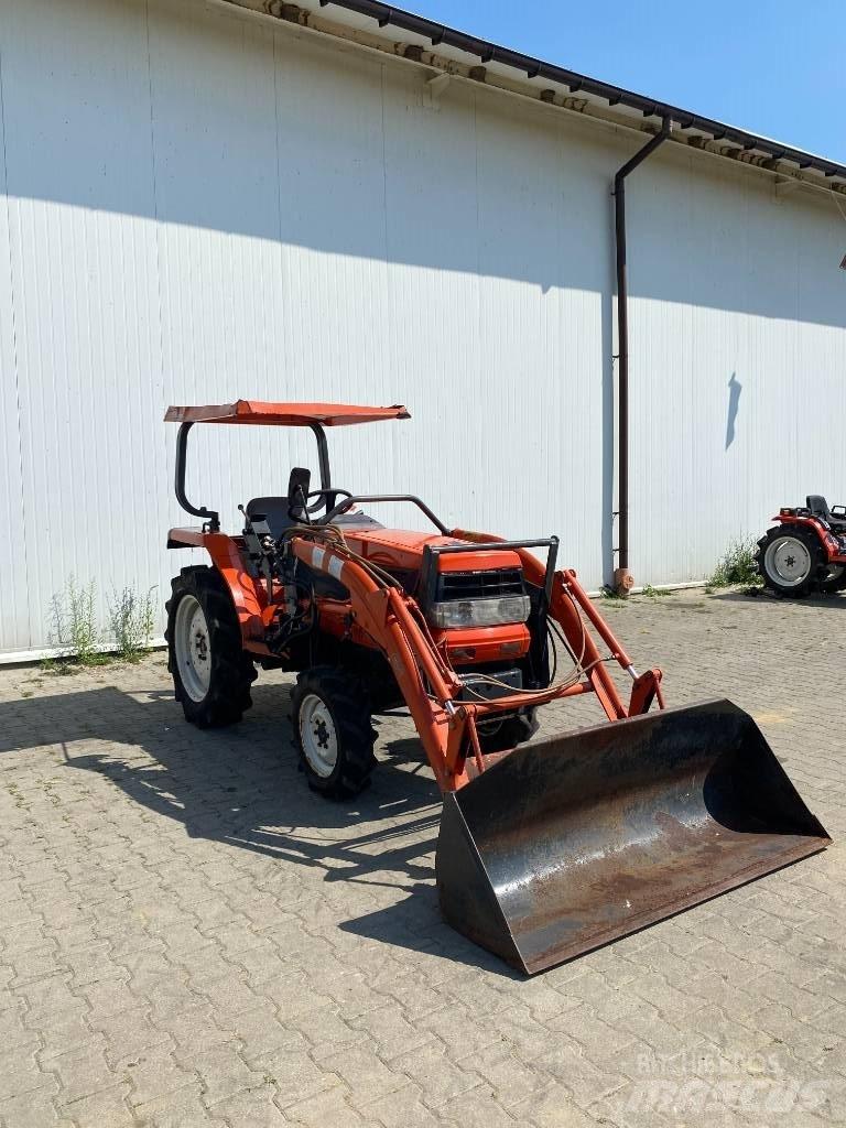 Kubota GL240+tur Manji traktori
