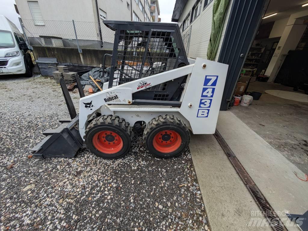 Bobcat 743 B Skid steer mini utovarivači