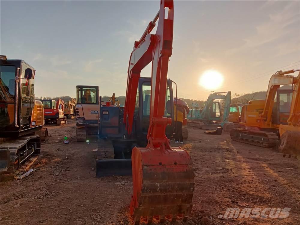Hitachi ZX60 Mini bageri < 7t