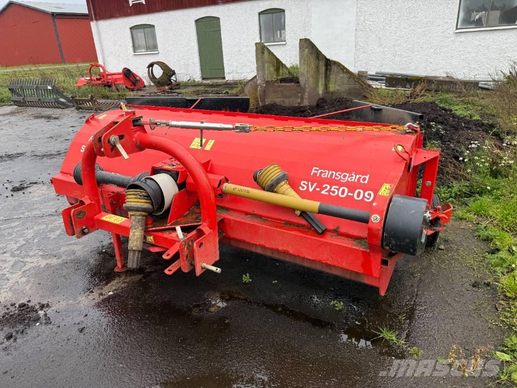 Fransgård SV 250-09 Okretači i sakupljači sena