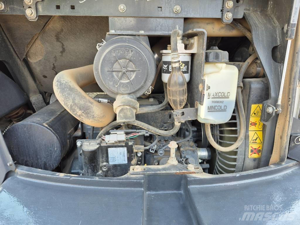 Bobcat E 32i Mini bageri < 7t