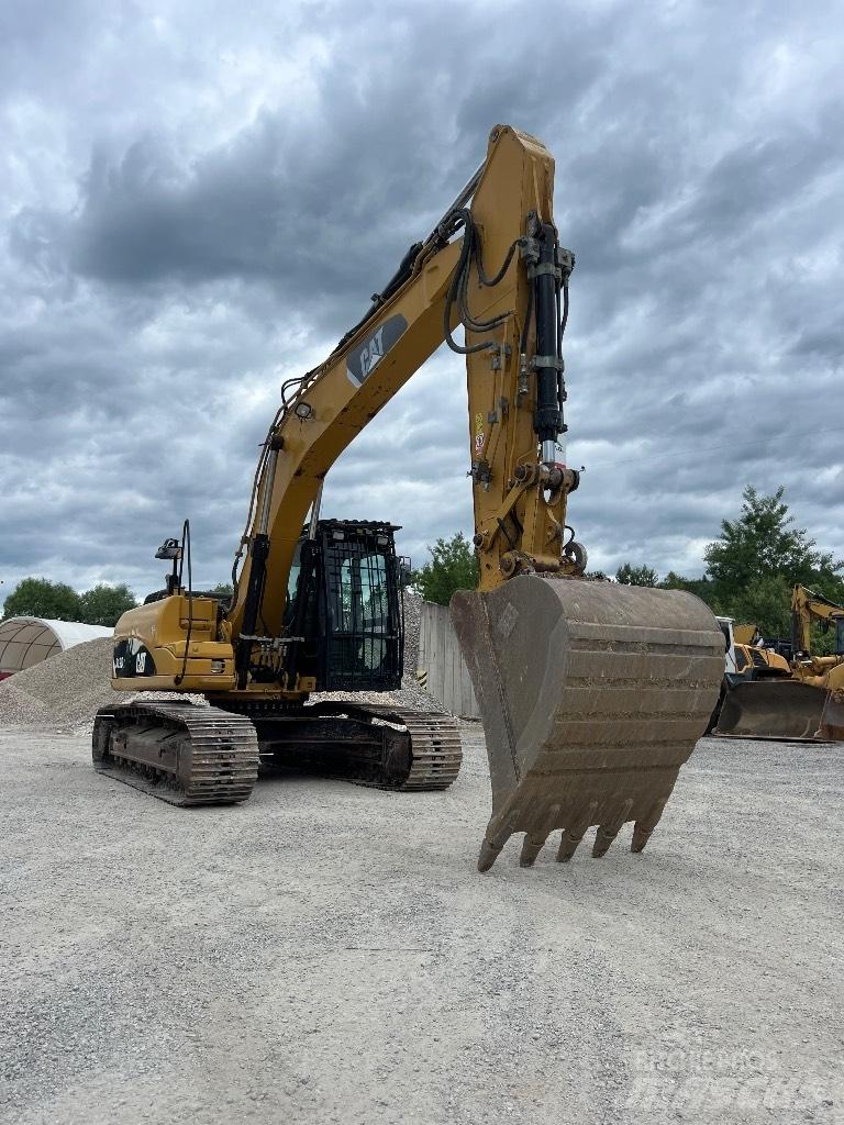 CAT 319 D L Bageri guseničari