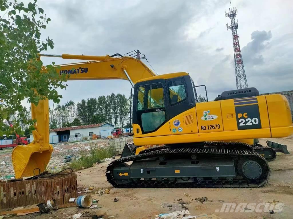 Komatsu PC 220 Bageri guseničari