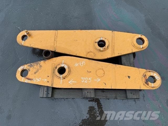 CNH BUCKET LINK Kašike / Korpe