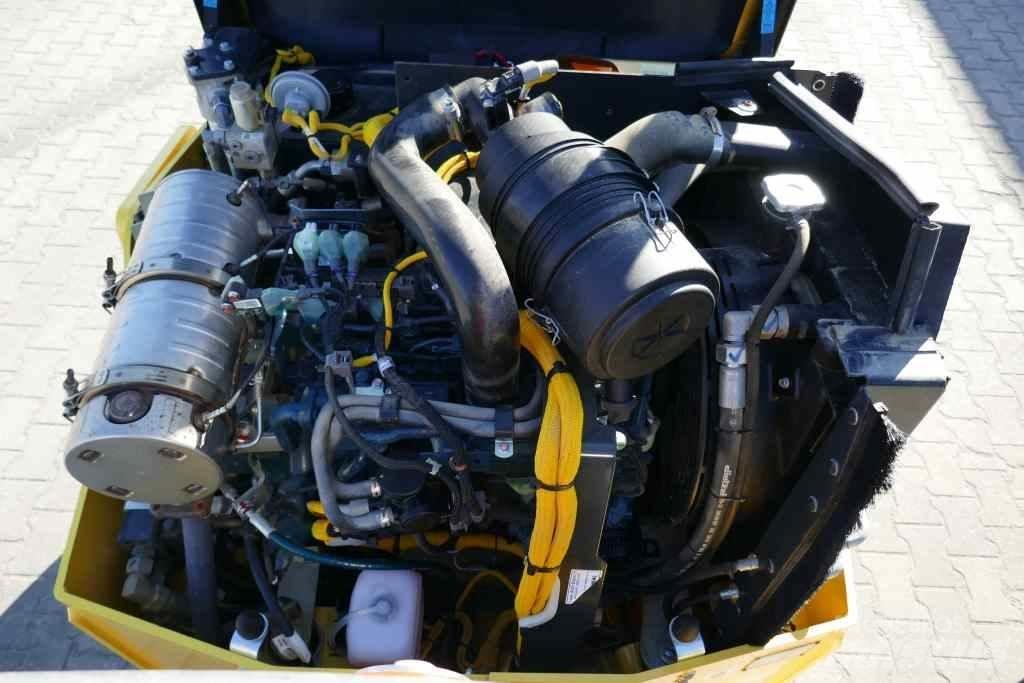 Bomag BW 138 AD-5 Valjci sa duplim bubnjem