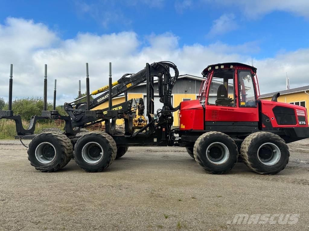 Komatsu 875 Forvarderi