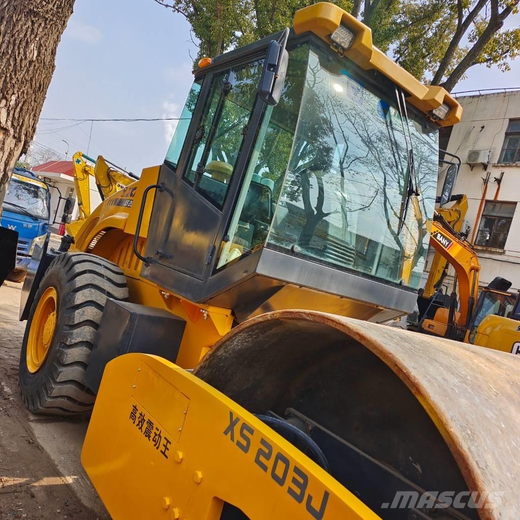 XCMG XS 203 J Valjci sa jednim bubnjem