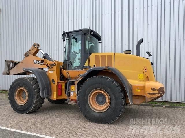 CASE 921F Utovarivači na točkove