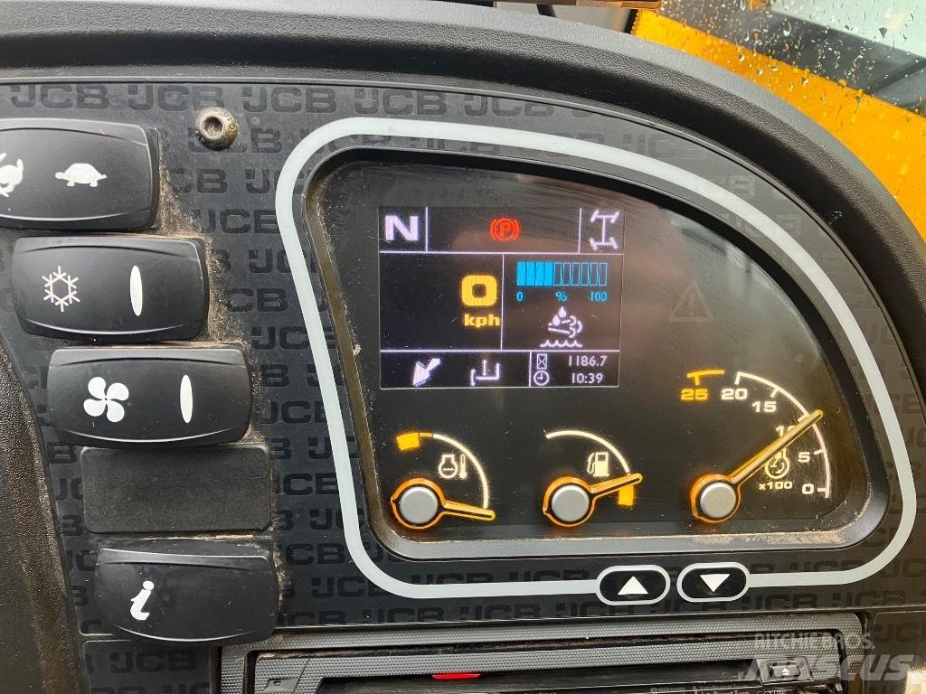 JCB 527-58 Agri Poljoprivredni teleskopski utovarivači