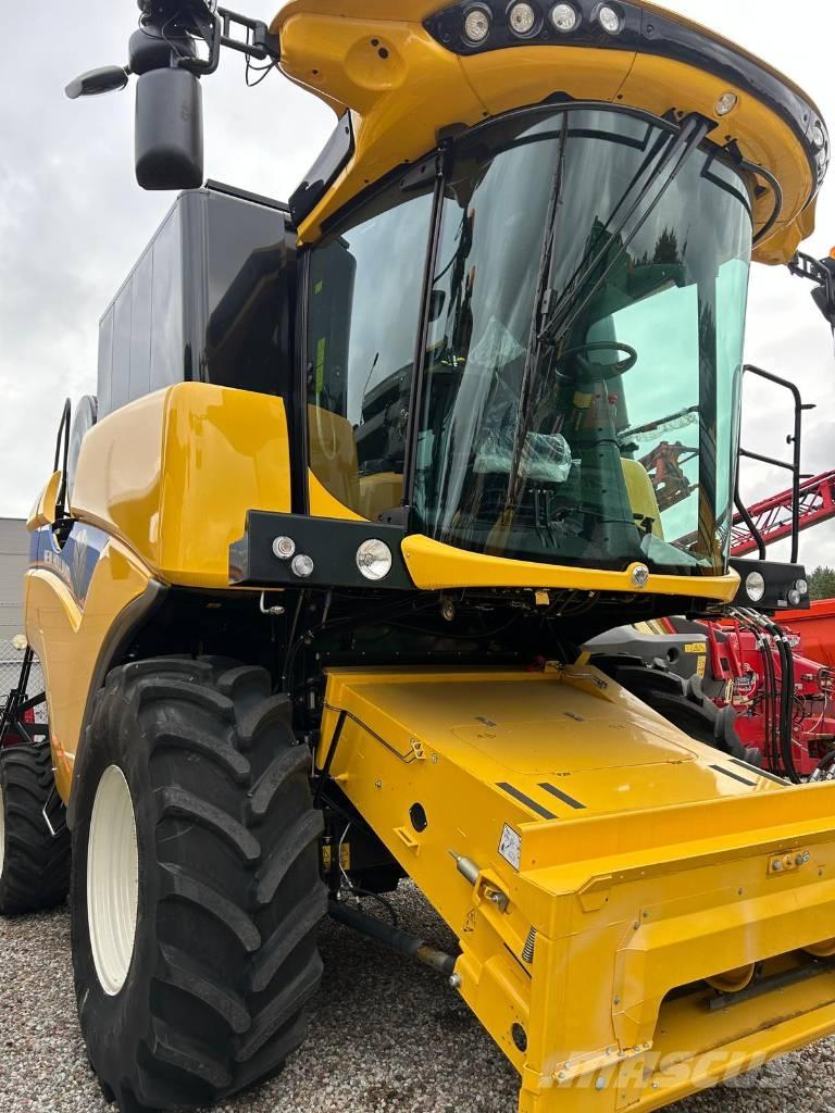 New Holland CX 5.80 Kombajni