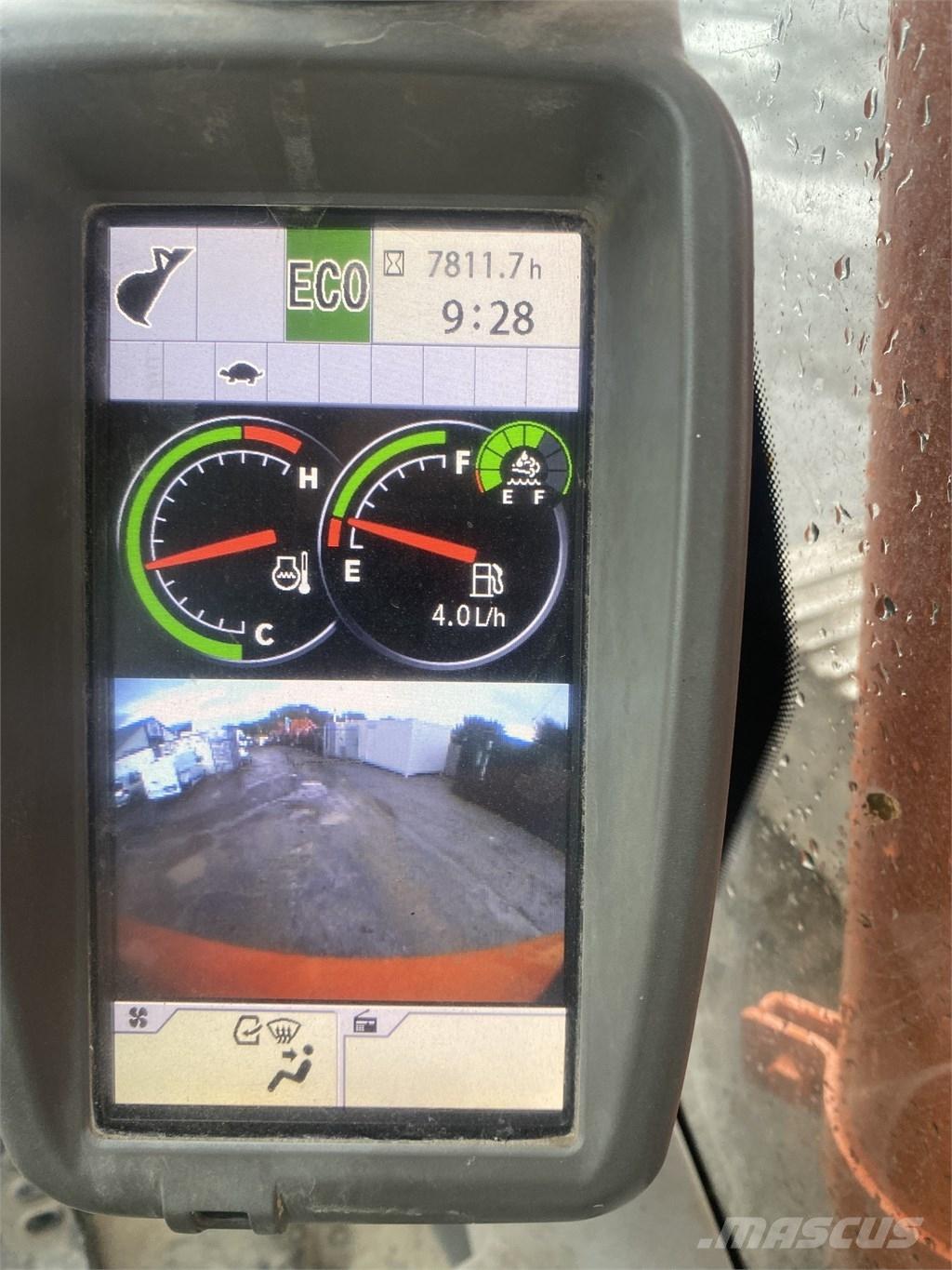 Hitachi 130-6 Bageri guseničari