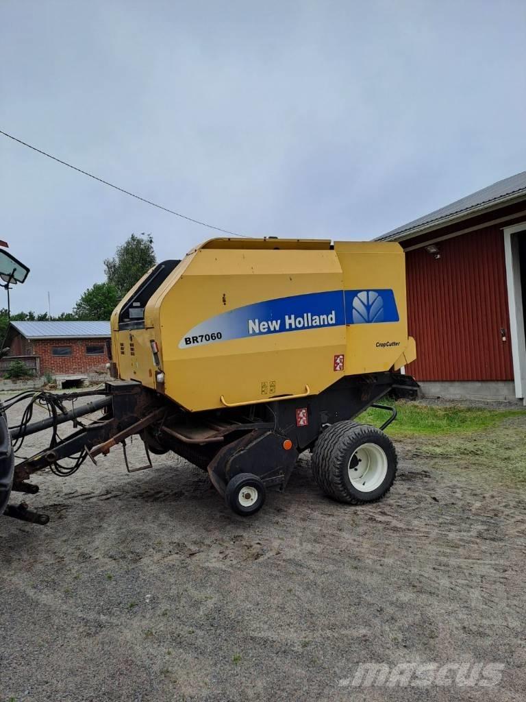 New Holland BR 7060 Prese/balirke za rolo bale