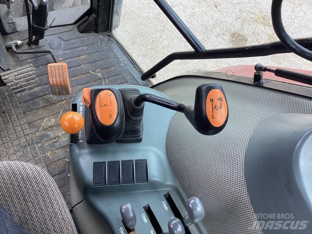 Case IH CX90 Traktori