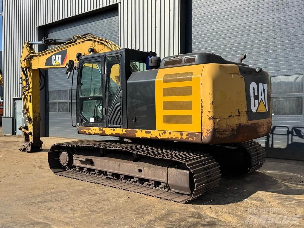 CAT 323EL Bageri guseničari