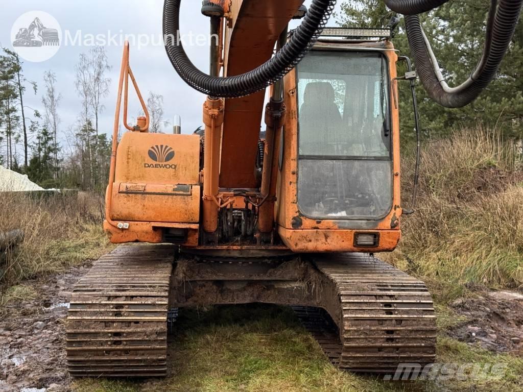 Daewoo Solar LCV Bageri guseničari