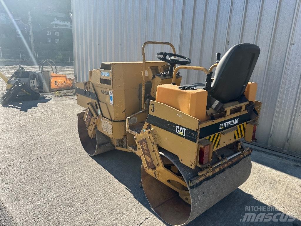 CAT CB 214 B Nabijači zemlje