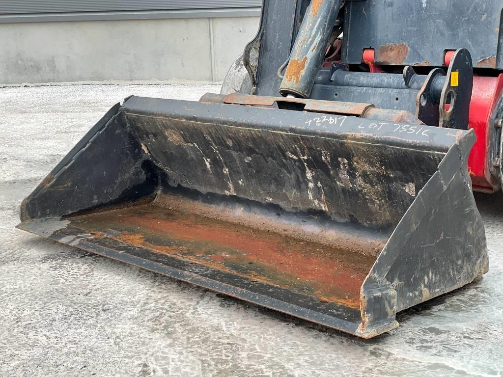 JCB R260 Skid steer mini utovarivači