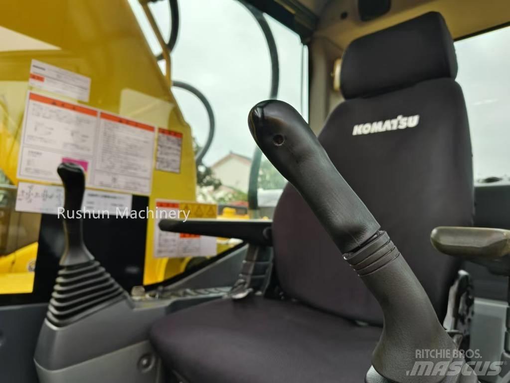 Komatsu PC 200-8 Bageri guseničari